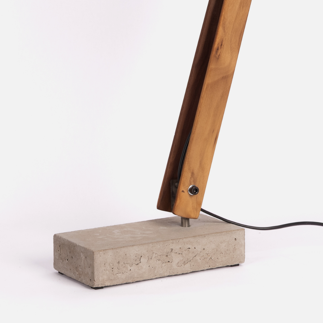 Ollie Desk Lamp - Walnut