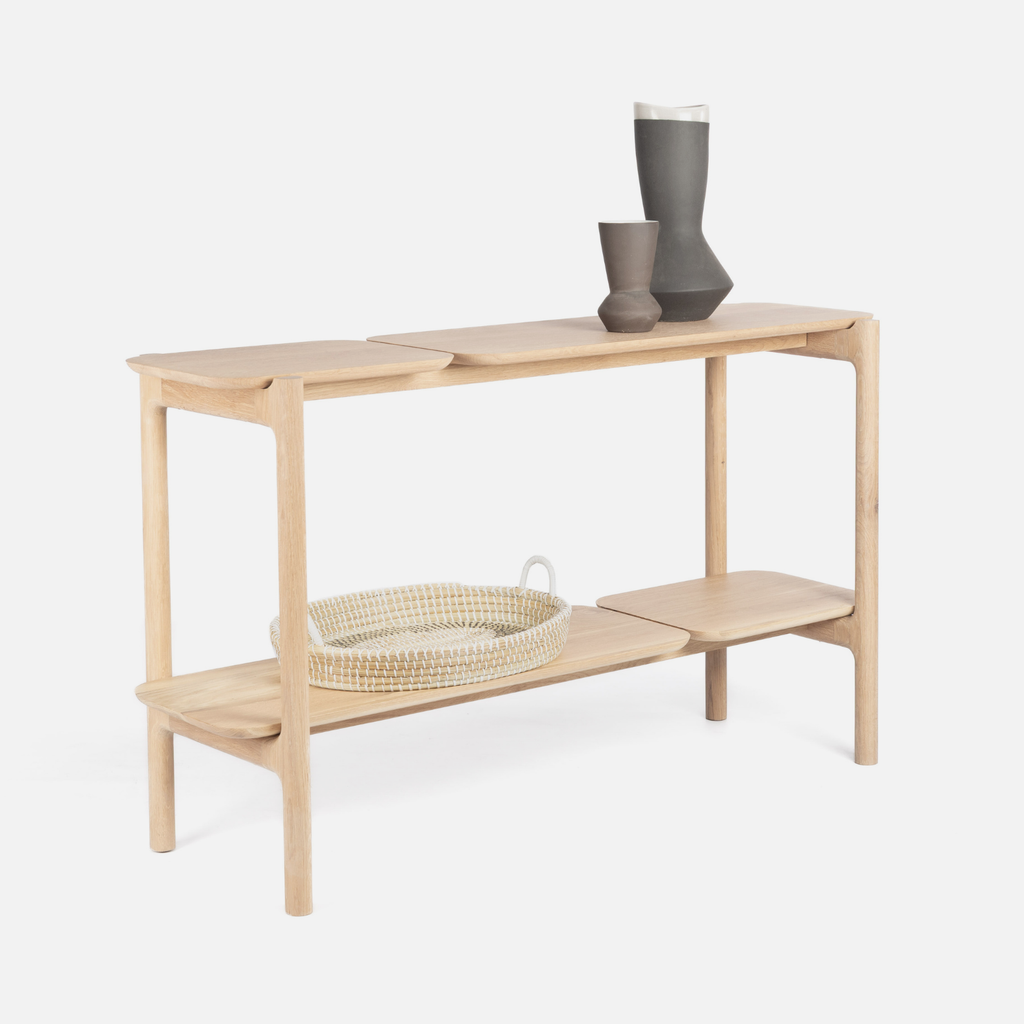 Akari Server - Solid Oak
