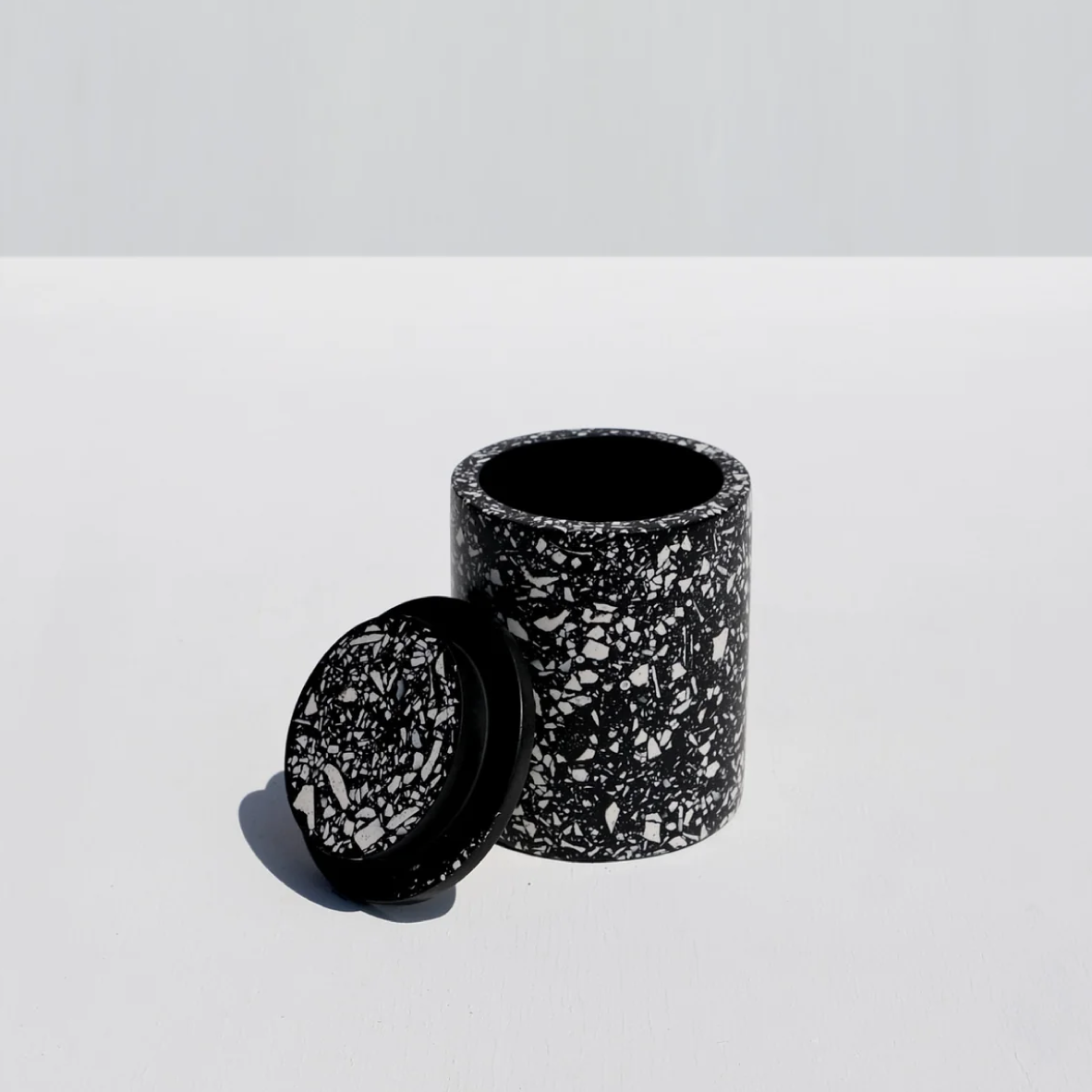 Tumbler With Lid - Terrazzo Black