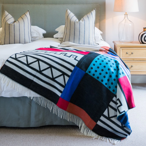 Xhosa Umbhaco Throw - Black & Natural