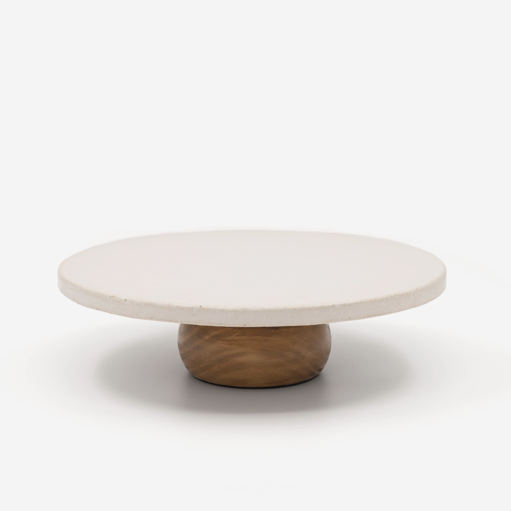 The Lady Served - Sand