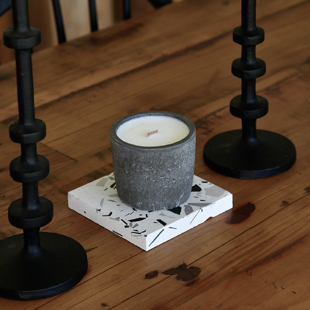 Dark Grey Concrete Candle - Lemongrass & Ginger